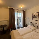 Cozy And Quiet In The Centre Apartment