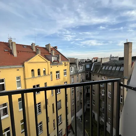 Apartment Cozy And Quiet In The Centre Poznan