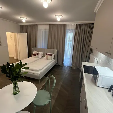 Cozy And Quiet In The Centre *