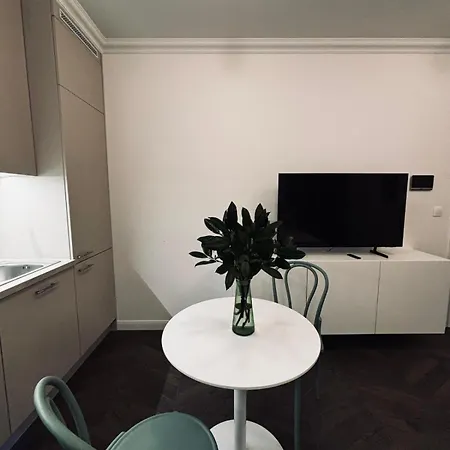 דירה Cozy And Quiet In The Centre